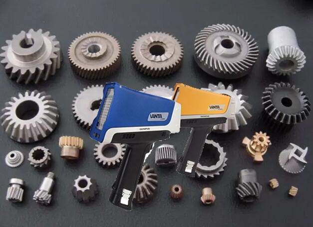 手持式合金(jīn)分析儀 手持式合金(jīn)分析儀