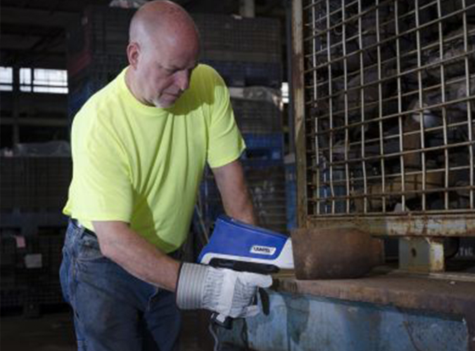 奧林(lín)巴斯手持式三元催化元素光譜儀  Vanta VCA